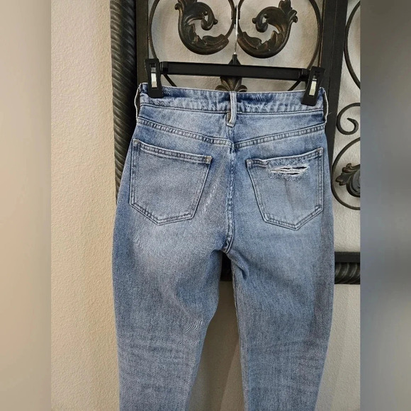 PacSun Mom Jeans - Picture 8 of 10